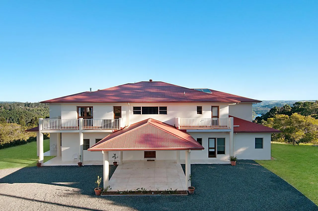 Lemon Grove Villa Montville