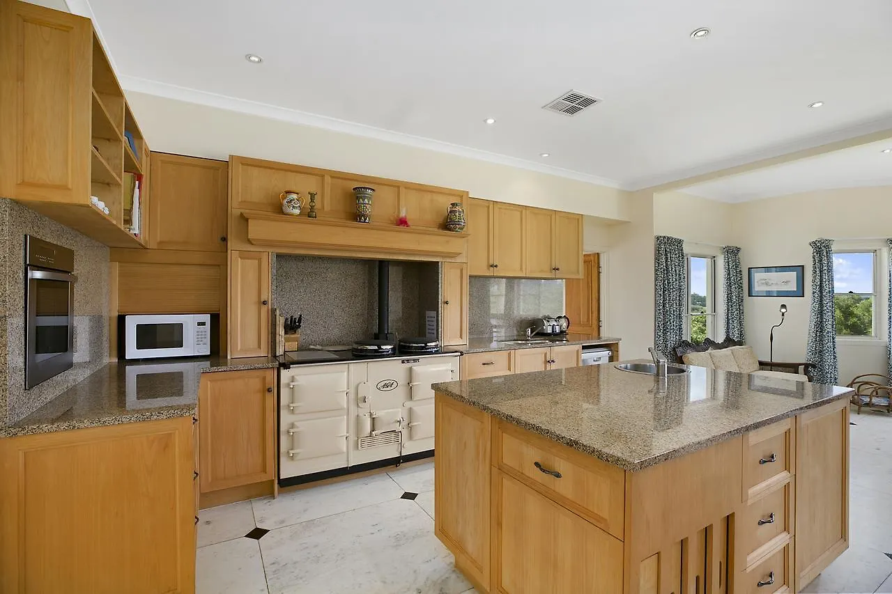Holiday home Lemon Grove Villa Montville